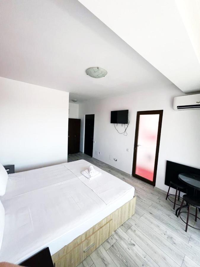 Florencia Studios 康斯坦察 外观 照片