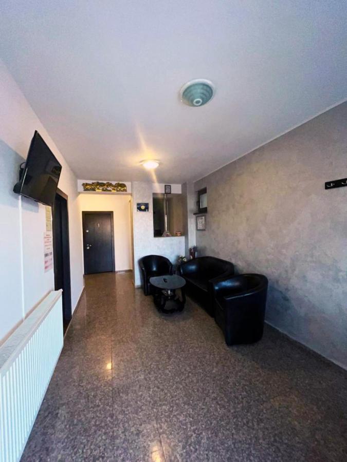 Florencia Studios 康斯坦察 外观 照片